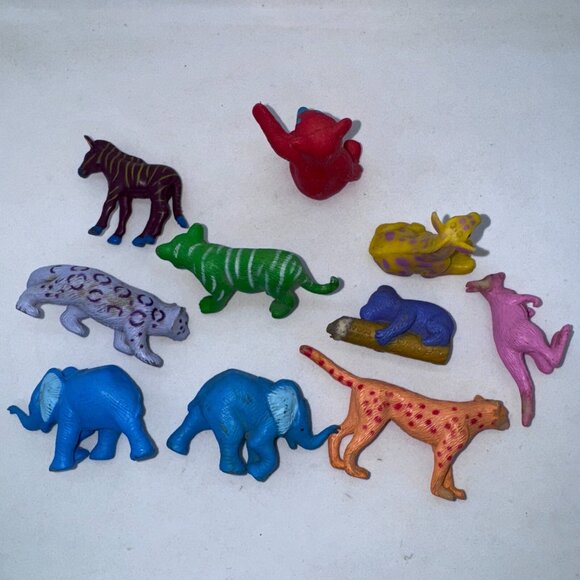 Vintage K&M Int. Animal Figure Lot Plastic Toy Panda Puma Tiger Jaguar Leopard - Picture 6 of 6